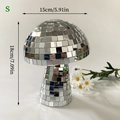 Größe S Pilz-Discokugel-Deko aus Spiegelglas, 15 cm Durchmesser und 18 cm Gesamthöhe - S-Durchmesser 15CM / Silber