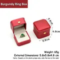 Boîte à bagues bordeaux avec couronne en cuir PU, taille 5.8x5.8x4.8cm et poids de 65g - Boîte à bague / Bordeaux