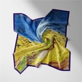 Macro d'un foulard en soie peinture à l'huile Van Gogh montrant la texture - 53cm / Après l'orage - Van Gogh