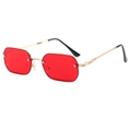 Gafas de sol octogonales sin montura con lentes rojas y patillas de metal dorado - Montura Dorada Lentes Rojas