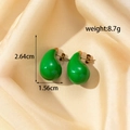 Polierte grüne Tropfenohrringe aus Titanstahl mit den Maßen 2,64 cm mal 1,56 cm - Grün