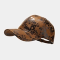 Vue latérale détaillée montrant le motif léopard et la texture brillante de la casquette - Marron