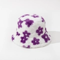 Dettaglio della fantasia floreale viola sul morbido cappello da pescatore invernale - M (56-58cm) / Viola