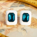 Orecchini a perno quadrati in smalto bianco con zircone blu taglio smeraldo vintage - Bianco con Blu