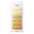 Detalle de 6 horquillas amarillas de tela con encaje y flores en una tarjeta - Estilo Floral de Encaje Amarillo (PP164-5)