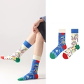 Asymmetrische Crew-Socken mit Cartoon-Pferdemuster aus blau-cremeweißer Baumwolle - Pferdethema (1030)