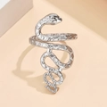 Anello a serpente punk in argento con texture a squame e design aperto regolabile - Color Acciaio