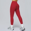 Leggings de yoga rojos de talle alto para mujer en tejido texturizado vista trasera 45 grados - S / Rojo