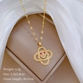 Details van de klaverketting met gewicht 4,4g en kettinglengte van 40+5cm - Klavertje Vier Smiley Stijl (C532) / Goud