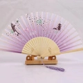 Ventaglio pieghevole giapponese sfumato viola con ciliegio e supporto in legno - Stecche Bianche Stile 5