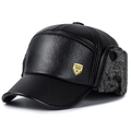 Berretto invernale da uomo in pelle PU nera con paraorecchie e fodera in pelliccia sintetica - Regolabile / Stile Nero Con Pelliccia Grigia (02)