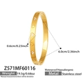 Détail d'un bracelet en acier inoxydable doré en forme de cœur avec incrustation de zircone - Style avec Cœur Ajouré et Incrustation de Diamants (Z571)