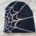 Schwarze Y2K Strickmütze mit grauem Jacquard-Spinnennetzmuster für den Winter - Einheitsgröße / Dunkelgrau