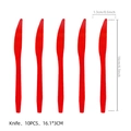 Detail view of 10-piece red disposable plastic knives for party tableware set 16cm - Red Knives