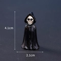 Miniature Halloween skull figurine in black cloak, resin desk ornament, 4.1cm high - No.12 Skeleton Wizard