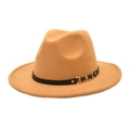 Close-up of camel wool fedora hat featuring a black leather band with a golden metal buckle - M (56-58cm) / Camel