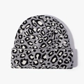 Berretto invernale in maglia jacquard con motivo leopardato classico nero e grigio risvoltato - Leopardo Grigio Chiaro