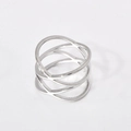 Minimalist double-layered silver crossover ring with 3D geometric stainless steel design - US 5 / Silver