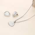 Set collana e orecchini a perno con pendenti a triangolo in conchiglia e catena a corda - Set Collana + Orecchini (KS222166-GC) / Argento