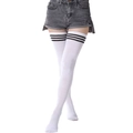 Détail de chaussettes montantes blanches avec trois rayures noires et maille - Rayé Blanc et Noir