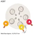 Mini round silicone mold with 5 heart-shaped lollipop cavities for fondant or chocolate - Style 2 Heart Lollipop / Gray