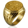 Anello con sigillo in acciaio dorato con rilievo a moneta e croce laterale - US 7 / Oro