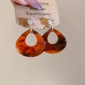 Boucles d'oreilles pendantes dorées avec strass clair et résine motif léopard ambre - 76# Tige d'oreille en argent-Or & Marron Foncé-Plaqué or véritable