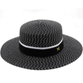 Cappello di paglia intrecciato bianco e nero a tesa larga con accessorio in metallo M - M(56-58cm) / Nero (Mix Bianco e Nero)