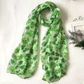 Sciarpa leggera per San Patrizio con stampe di trifogli verdi su tessuto bianco - 5# Sfondo Verde/Trifoglio Verde Scuro / 180*90CM
