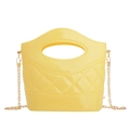 Gelbe Mini-PVC-Beuteltasche mit klassischer Steppung und goldener Ketten-Schulterriemen - Gelb