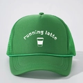 Grüne Mesh Trucker Kappe mit Running Latte Stickerei und atmungsaktiver Rückseite - Grasgrün