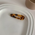 French vintage tortoiseshell acetate hair clip in water-drop hollow design on ceramic tray - Dark Leopard Water Drop