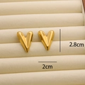 Polished 18K gold-plated titanium steel V-shaped heart studs 2.8cm high for women - R195 3D Heart / Gold