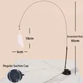 Interaktive Katzenangel mit 95cm flexiblem Stahlstab und weißer Feder am Saugnapf - Weiß - Starkes Saugnapf Set