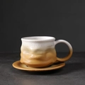 Japanese retro ceramic coffee cup and saucer set with white and brown gradient finish - 235-d Irregularly Shaped Curved Cup + Saucer (yellowish Brown) 240ml / Universal