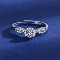 Elegant silver leaf-shaped ring with brilliant round cut cubic zirconia center stone. - Ljz-139 [60 Minutes] / Adjustable Open
