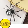 Spilla a forma di ragno nero fucile in stile gotico con perla grigia e zampe in metallo - Stile Ragno Indurito / Canna di Fucile Con Perla Grigio Argento