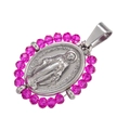Dettaglio di un ciondolo medaglia miracolosa placcato oro 18K con perline rosa - Cristallo Rosso Rosa Platino