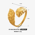 Vergoldeter Edelstahlring in Blattform, verstellbar mit Maßangaben in der Produktansicht - Gold