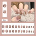 Faux ongles nude translucides avec feuille d'or, perles et accents pailletés - Années Dorées (Z580) / Type à Colle