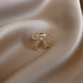 Golden bow brooch with sparkling zircons and cat eye stone on champagne silk base - 1# Bowknot