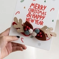 Pince à cheveux bois de renne scintillants avec baies rouges et pompons pour Noël - No.14 Pince Bois de Noël