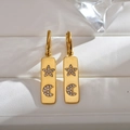 Goldene rechteckige Creolen mit himmlischen Stern- und Mond-Pavé-Kristallmustern - Gold