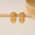 Detailed view of heart-shaped gold-plated hoop earrings with sparkling zircon inlay - Full Zirconia Heart(EH410007)