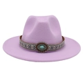 Détail d'un chapeau en feutre lilas avec broderie ethnique et boucle en turquoise - M (56-58cm) / Mauve Clair