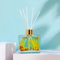 100ml square bottle reed diffuser with yellow liquid and dried flowers inside - Freesia [100ml]