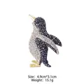 Broche de pingüino brillante con cristales blancos y negros en montura bañada en oro - XD11303-Pingüino de Diamantes de Imitación Completo
