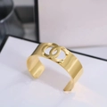 Bracciale rigido a C largo in oro lucido realizzato in acciaio inossidabile - 32 Oro