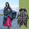 Ethnic hooded poncho with black and gray geometric patterns and tassel trim details - 140x159cm / Black & White