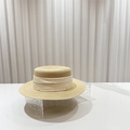 French style boater straw hat with elegant cream ribbon and pearls for sun protection - M (56-58cm) / Beige (Pearl Ribbon with Label)